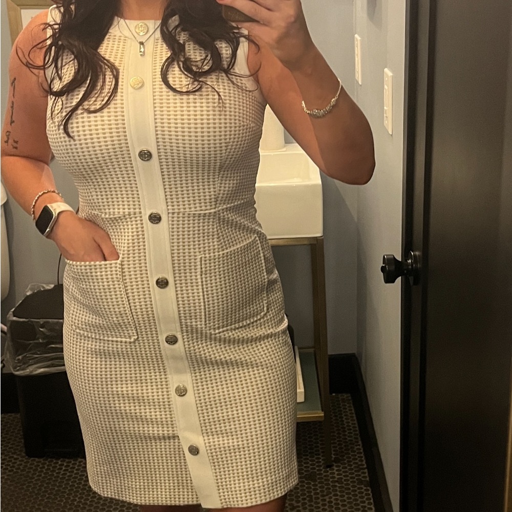 TH women’s size 2 light beige/white dress. Worn ONCE in perfect condition.